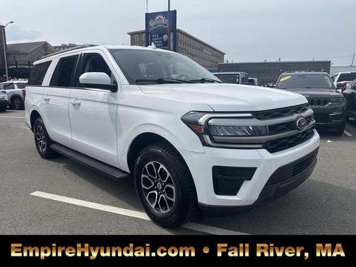 Oxford White 2024 Ford Expedition Max XLT