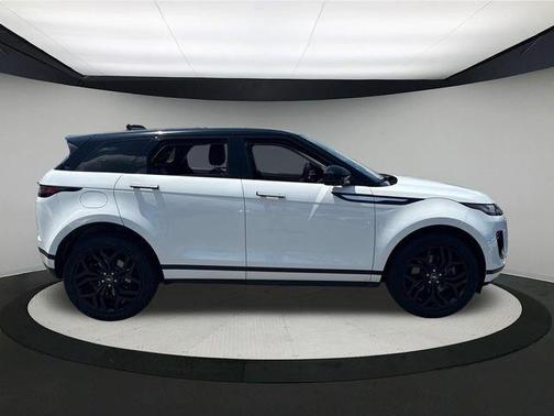 2022 Land Rover Range Rover Evoque SE