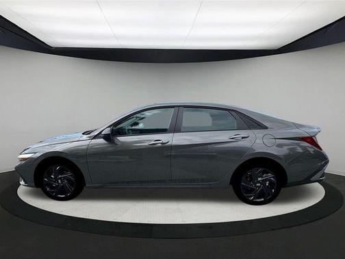 2026 Hyundai ELANTRA Sport