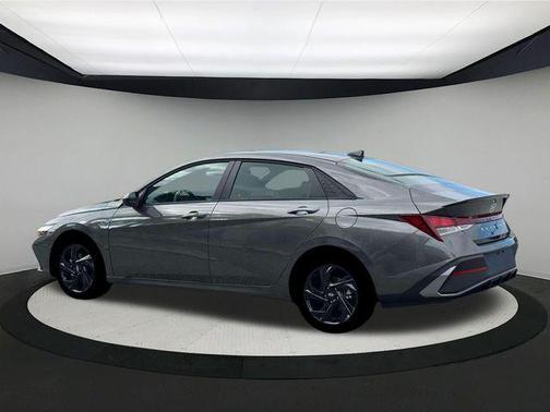 2026 Hyundai ELANTRA Sport