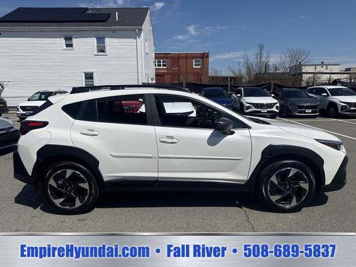 Crystal White Pearl 2024 Subaru Crosstrek Limited