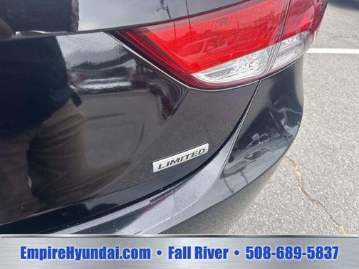 Black Diamond 2012 Hyundai ELANTRA Limited