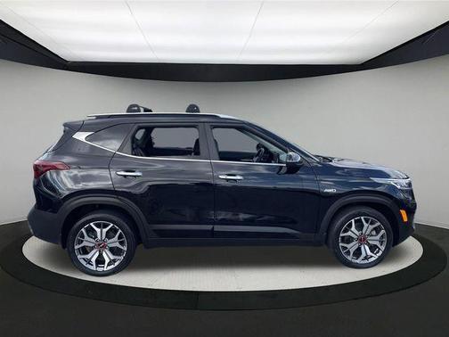 2023 Kia Seltos SX Turbo
