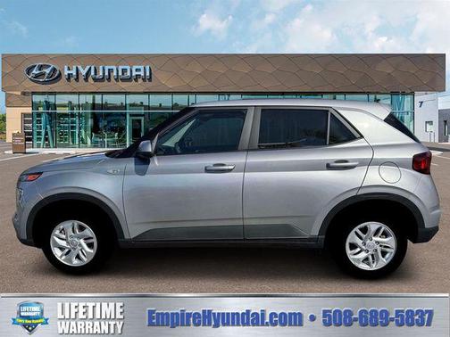 Shimmering Silver 2026 Hyundai VENUE SE