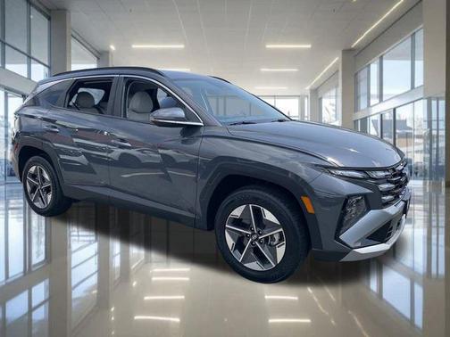Ecotronic Gray 2025 Hyundai TUCSON SEL Convenience