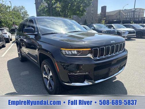 Rocky Mountain Pearlcoat 2023 Jeep Grand Cherokee L Limited