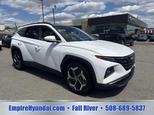 White Pearl 2024 Hyundai TUCSON Limited