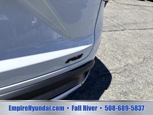 Summit White 2025 Chevrolet Trax LT