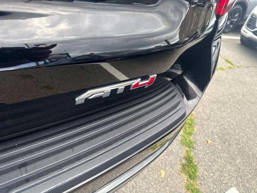 2022 GMC Yukon 4WD AT4