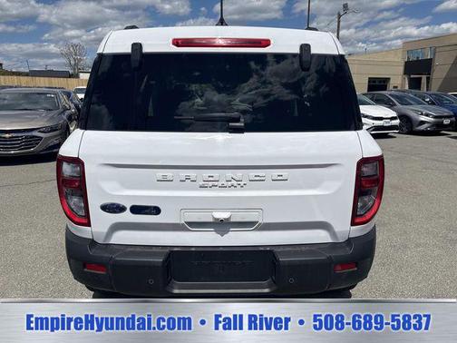 Oxford White 2025 Ford Bronco Sport Big Bend