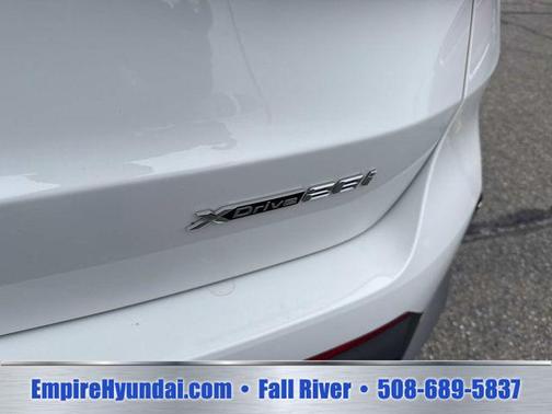 Alpine White 2023 BMW X1 xDrive28i