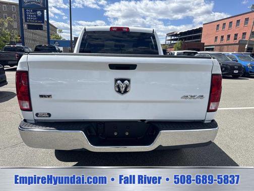 Bright White Clearcoat 2024 RAM 1500 Classic SLT
