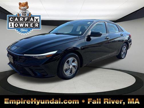 2025 Hyundai ELANTRA SE