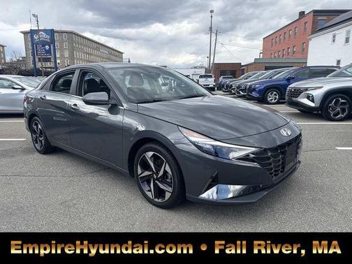 2023 Hyundai ELANTRA Limited