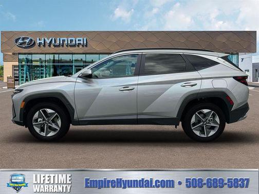 Shimmering Silver 2026 Hyundai TUCSON SEL