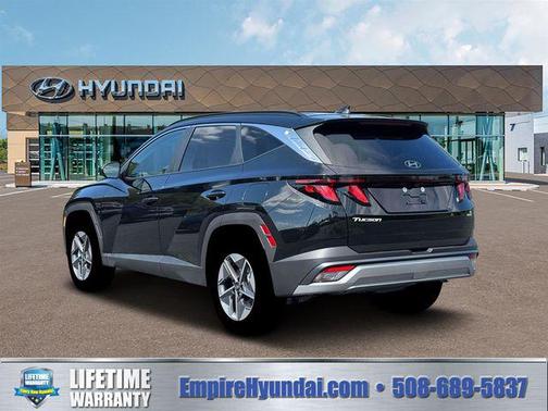 Phantom Black 2026 Hyundai TUCSON SEL