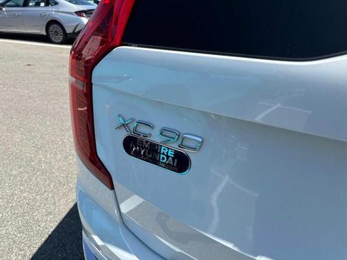 2022 Volvo XC90 T6 Inscription