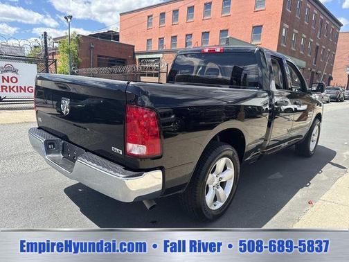 Diamond Black Crystal Pearlcoat 2024 RAM 1500 Classic SLT