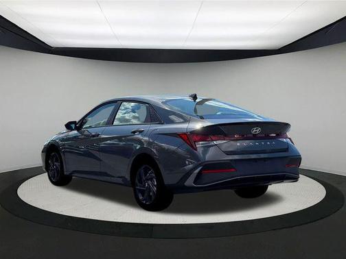 2026 Hyundai ELANTRA Sport