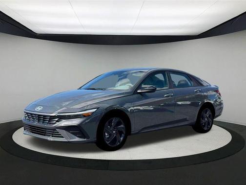 2026 Hyundai ELANTRA Sport