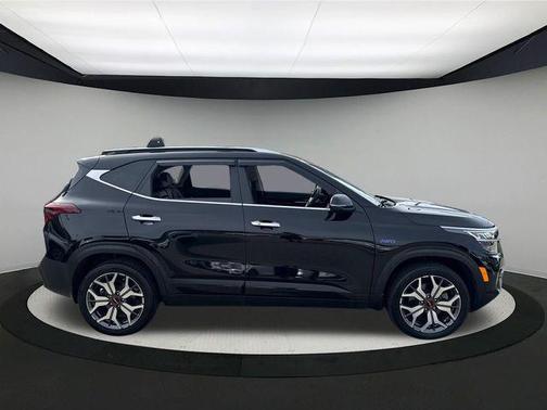 2022 Kia Seltos SX Turbo