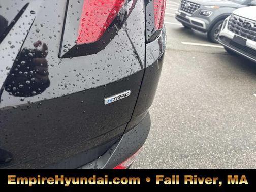 Black Pearl 2024 Hyundai TUCSON SEL