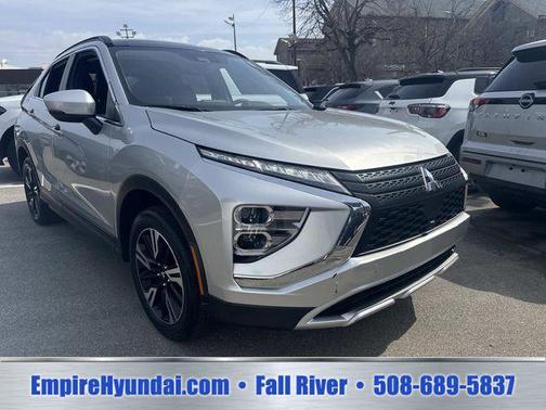 Alloy Silver Metallic 2025 Mitsubishi Eclipse Cross SE