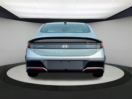 2024 Hyundai SONATA Hybrid SE