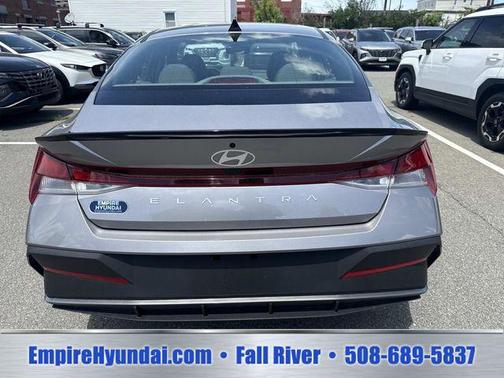 Fluid Metal 2025 Hyundai ELANTRA Sport