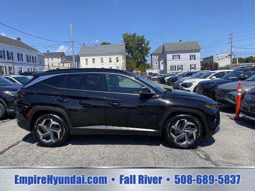 Black Pearl 2024 Hyundai TUCSON Limited