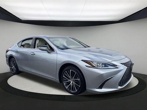2022 Lexus ES 250 Base