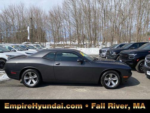 2018 Dodge Challenger SXT