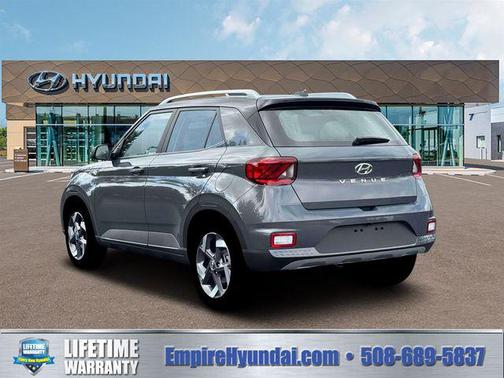 Ecotronic Gray w/Black Roof 2026 Hyundai VENUE SEL w/Two-Tone Roof