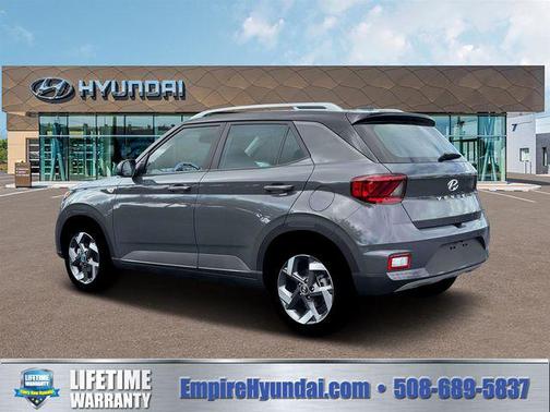 Ecotronic Gray w/Black Roof 2026 Hyundai VENUE SEL w/Two-Tone Roof