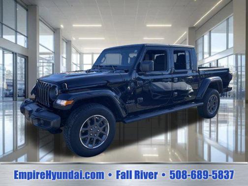 Black Clearcoat 2021 Jeep Gladiator Sport