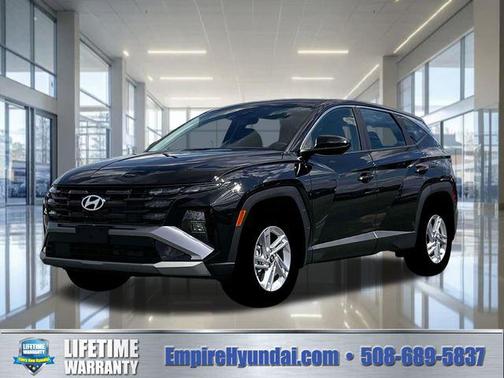 Phantom Black 2026 Hyundai TUCSON SE