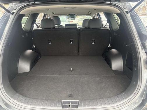 2023 Hyundai SANTA FE SE