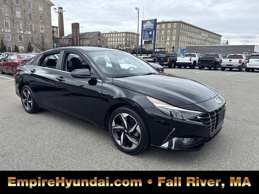 2023 Hyundai ELANTRA Limited