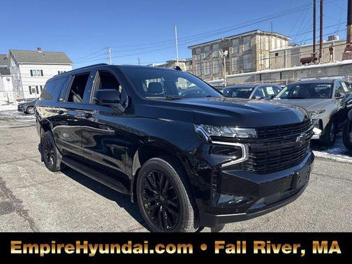 2024 Chevrolet Suburban RST