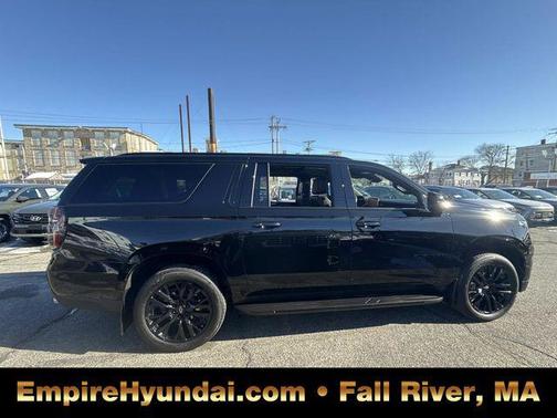 2024 Chevrolet Suburban RST