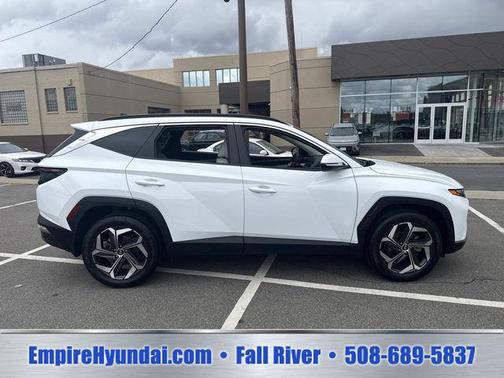 White Pearl 2024 Hyundai TUCSON SEL