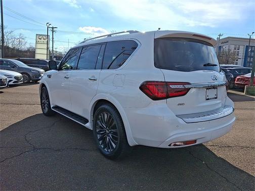 2024 INFINITI QX80 PREMIUM SELECT
