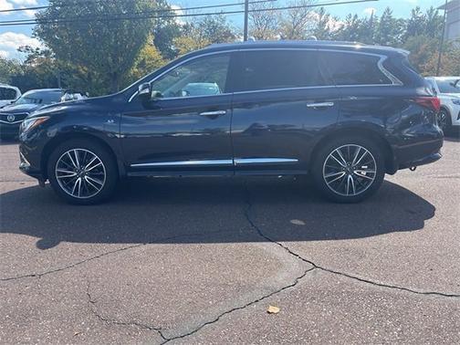 2020 INFINITI QX60 LUXE