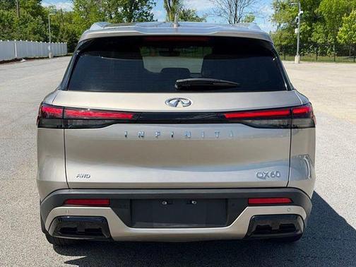 Warm Titanium 2024 INFINITI QX60 Luxe