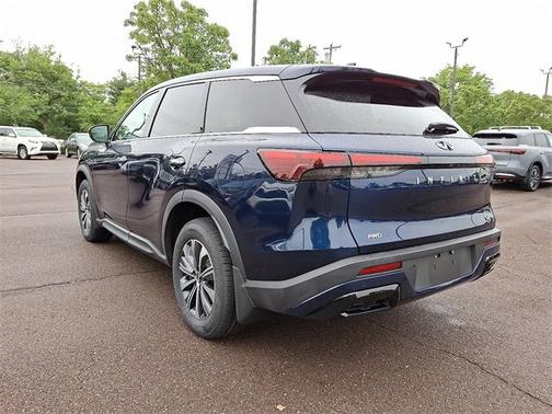 2022 INFINITI QX60 PURE