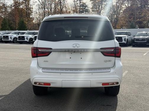 2024 INFINITI QX80 PREMIUM SELECT