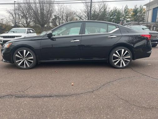 2019 Nissan Altima 2.5 Platinum