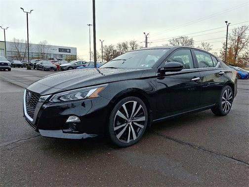 2019 Nissan Altima 2.5 Platinum