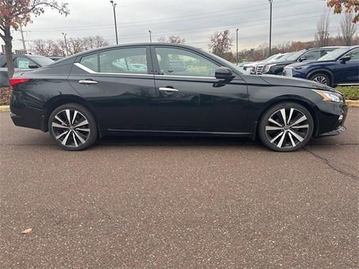 2019 Nissan Altima 2.5 Platinum