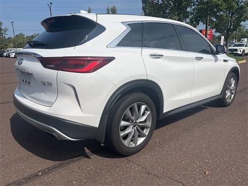2022 INFINITI QX50 PURE